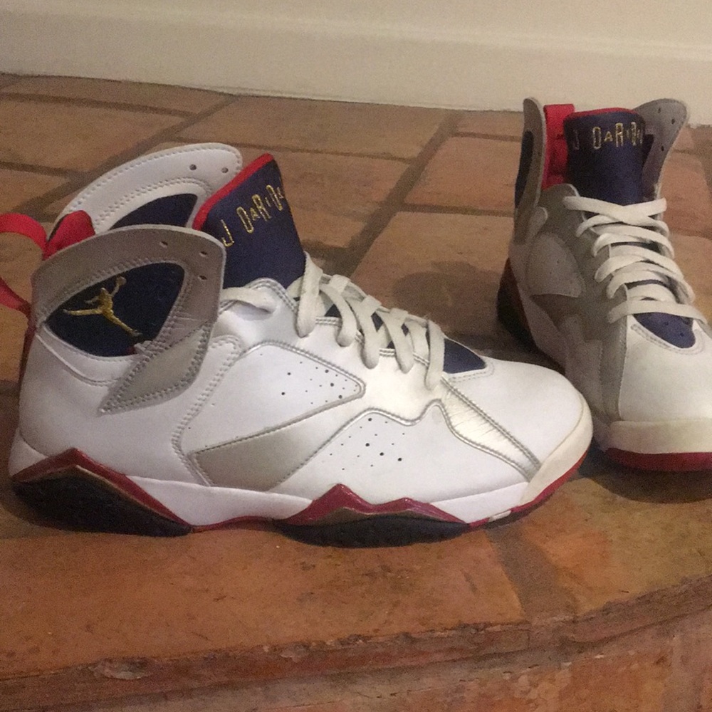 Authentic Nike Air Jordan 7 Retro “Olympic”
